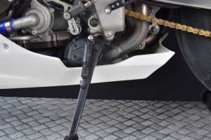 Aprilia RSV 4 2015- Díly Motoforza na motocyklu - fungují s bočním stojanem