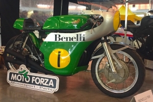 Benelli 500 Kapotáž GFK - replica Pasolini