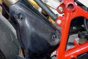 Ducati 848,1098,1198 2008-2011 Kryt výfuku - velký CARBON na moto