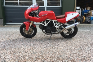 Kapotáž na moto Ducati 600SS N
