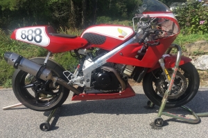 Sedlo racing - velký NT650 SUPERTWIN  na moto Honda RC31 HAWK 650, NT 650