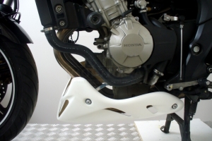 Montážní KIT pro klín Motoforza Honda CBF 600 2010 - ukázka  klín na moto
