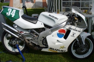 Suzuki  RGV 250 Gamma 88-96 / díly Motoforza na moto