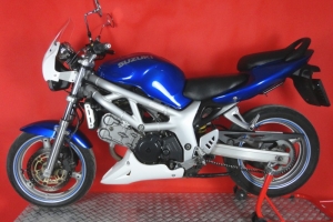 Klín na motocyklu Suzuki SV 650 N 99-02