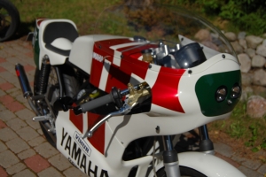 Kapotáž se světlem - SET - na moto Yamaha RD 400