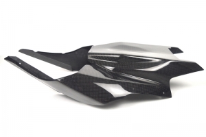 Yamaha YZF R1M 2020- carbon spodní kryt sedla