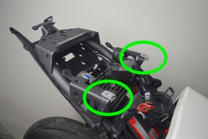 Yamaha YZF R3 2019- Motoforza díly na moto - uchycení sedadla, adapterý v ceně setu